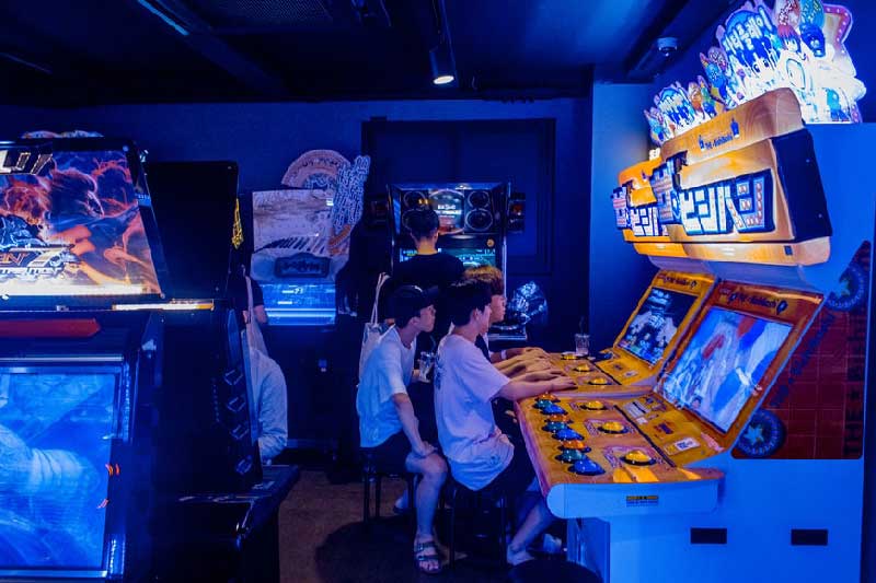 Arcade Video Games and the Internet